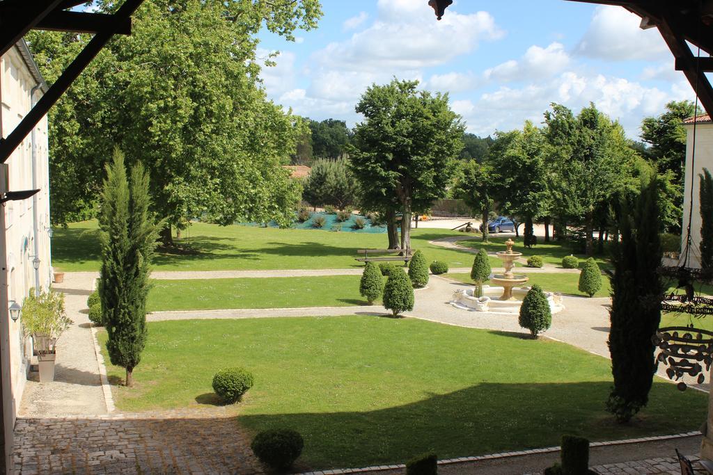 Domaine Des Chais Thenac  Exterior photo